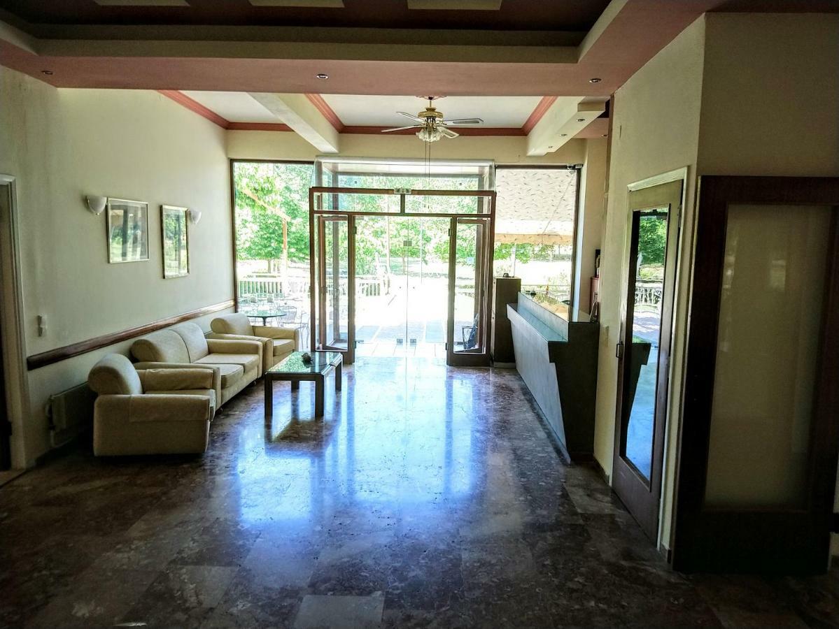 Astron Otel Loutra Ipatis Dış mekan fotoğraf